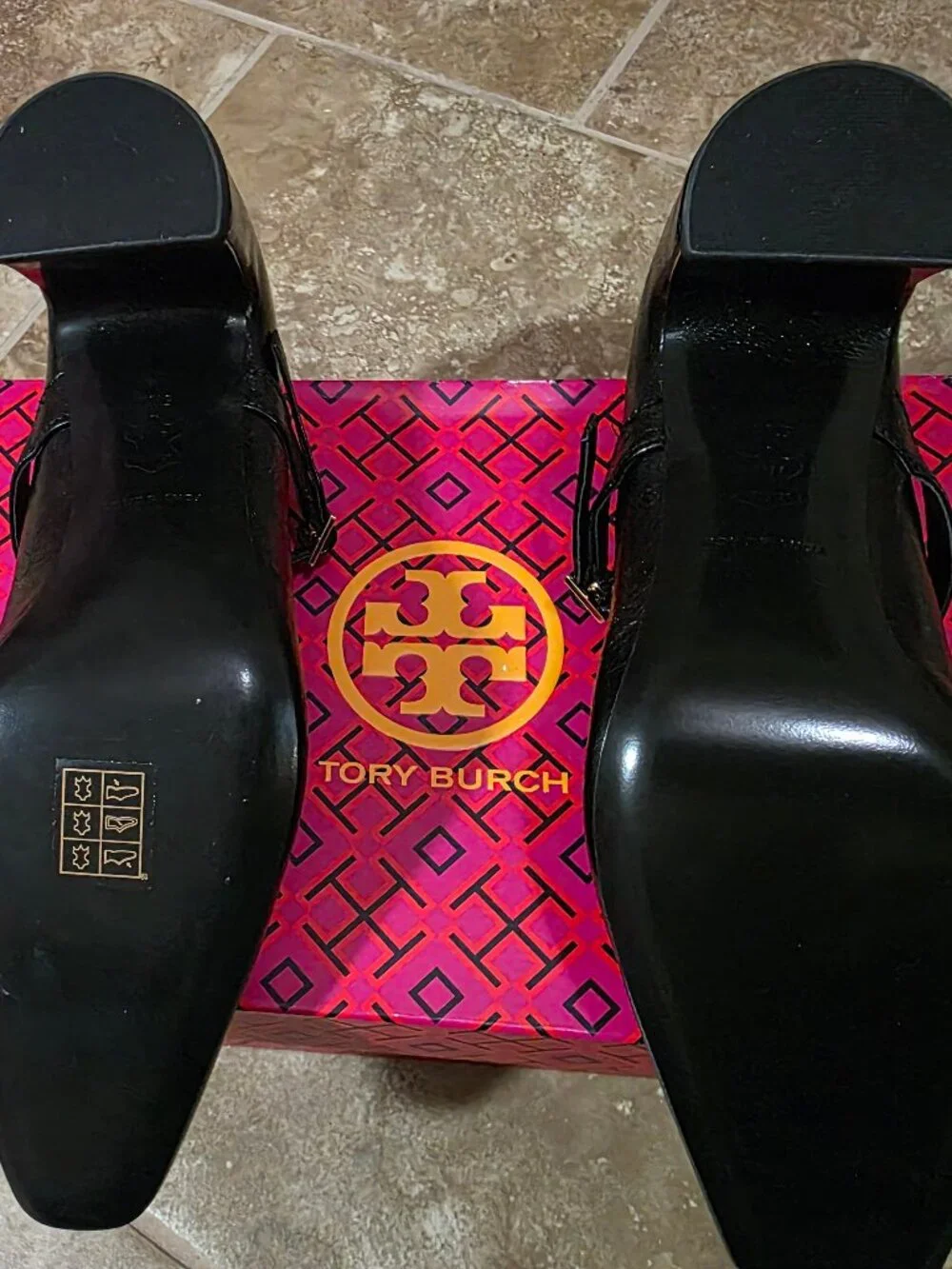Women's Shoes